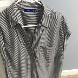 BRans new without tags women’s top